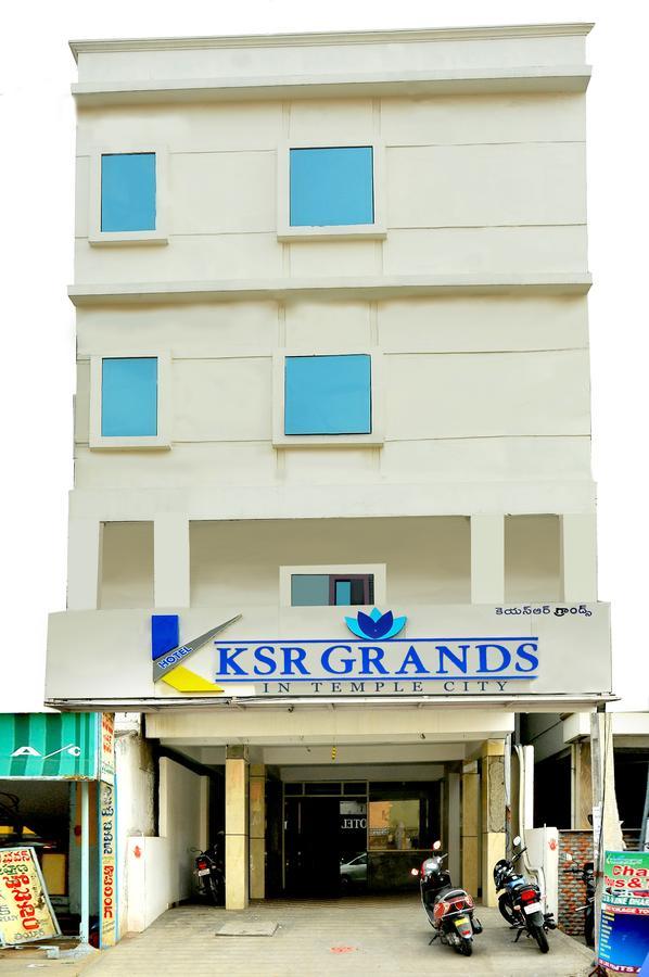 Ksr Grands Hotel Tirupati Eksteriør billede