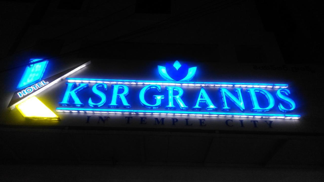 Ksr Grands Hotel Tirupati Eksteriør billede