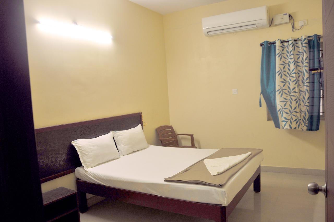 Ksr Grands Hotel Tirupati Eksteriør billede