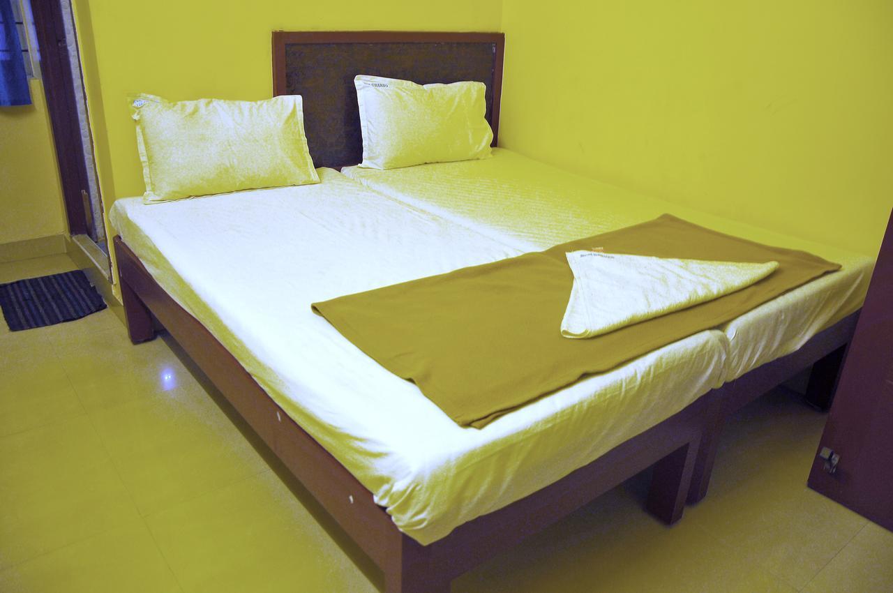 Ksr Grands Hotel Tirupati Eksteriør billede